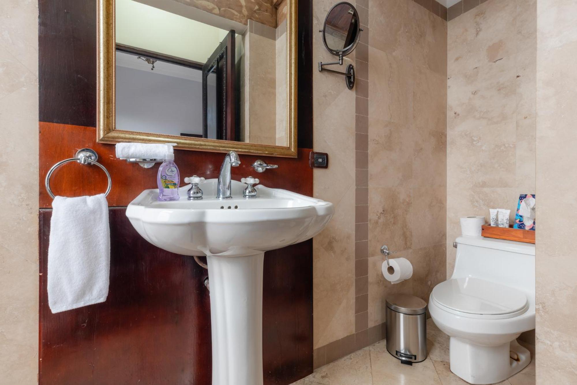 Hotel Majestad San José Extérieur photo